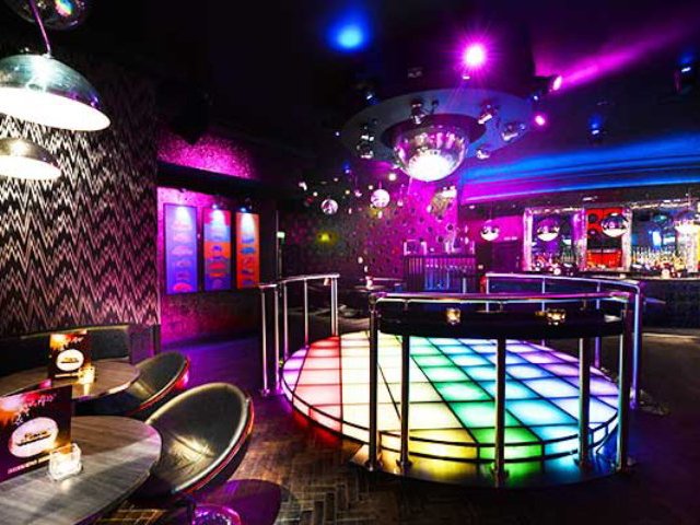 Leeds Hen Party Ideas & Weekend Packages | Funktion Events