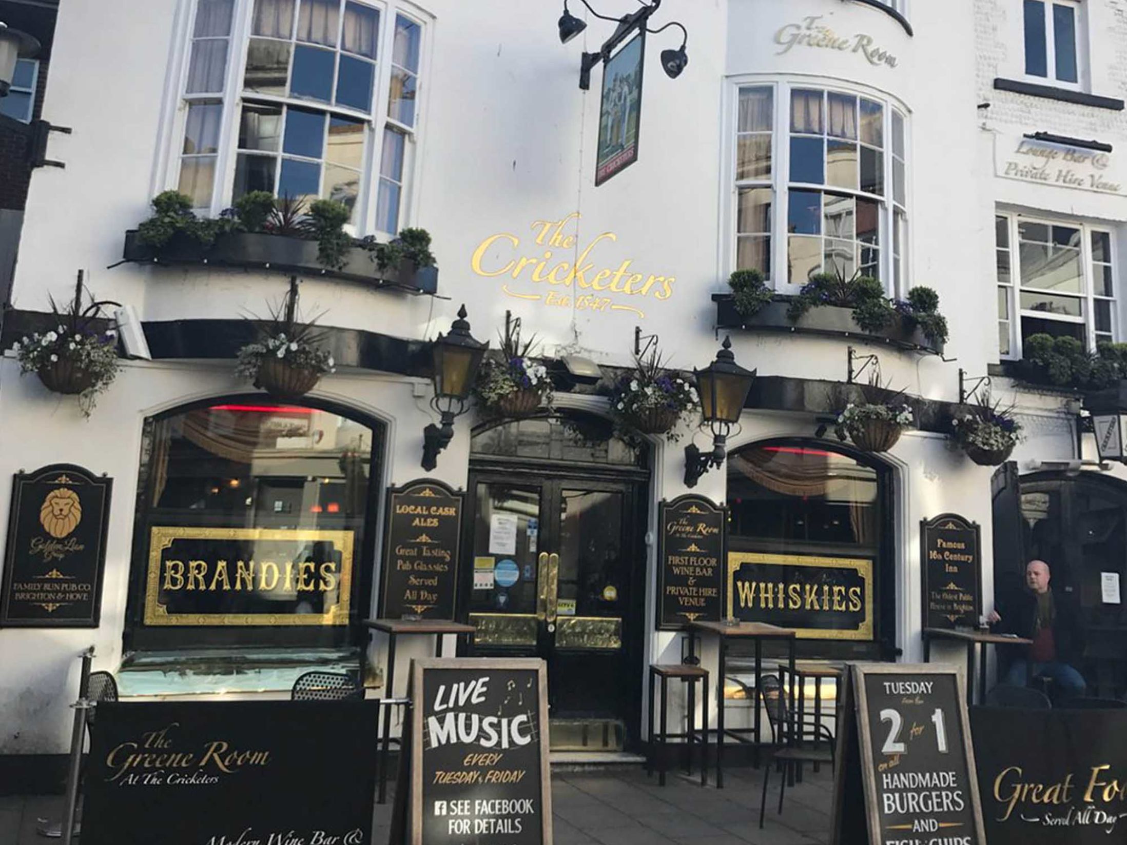 Best Pubs in Brighton | 15 Pubs in Brighton